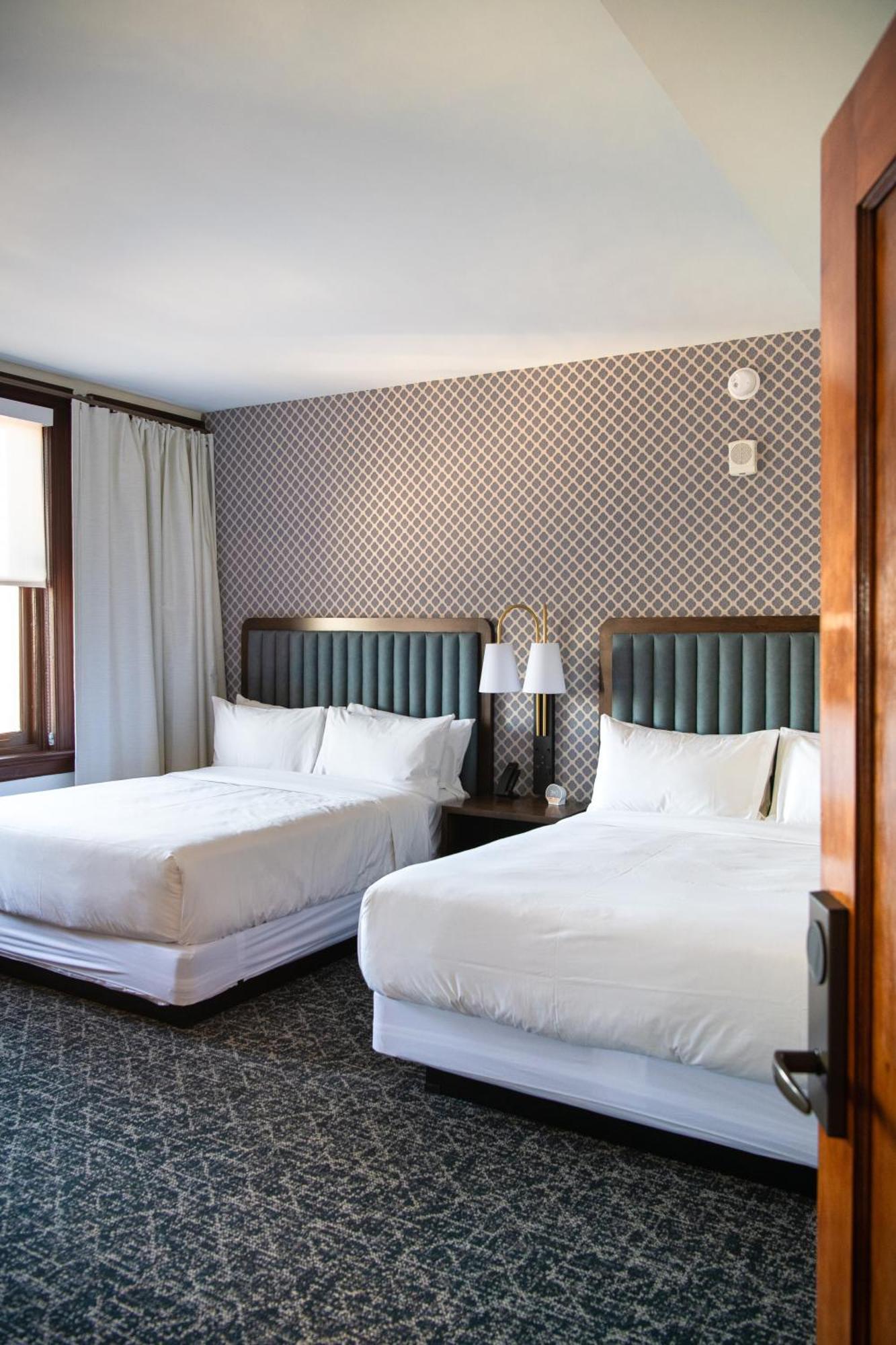 Hotel Petersburg, Tapestry Collection By Hilton Exterior foto